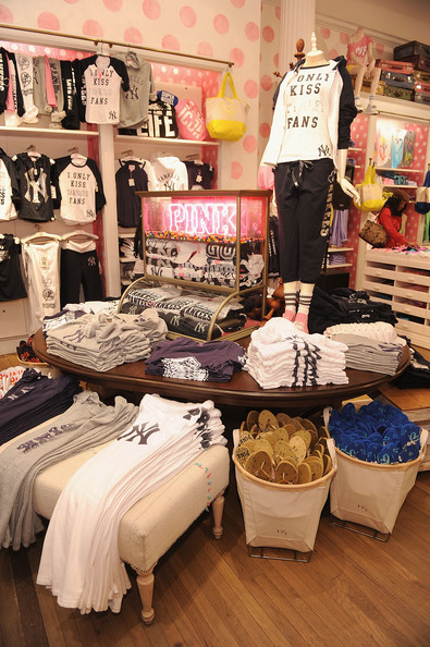 VS+Pink+Major+League+Baseball+Collection+Launch+dfl24h0qU3sl