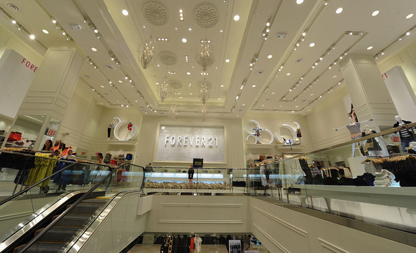 Forever+21+New+Times+Square+Opening+Celebration+N6ZneUApyvvl