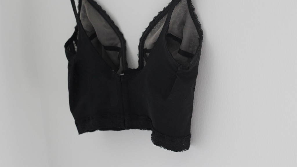 black vintage bustier