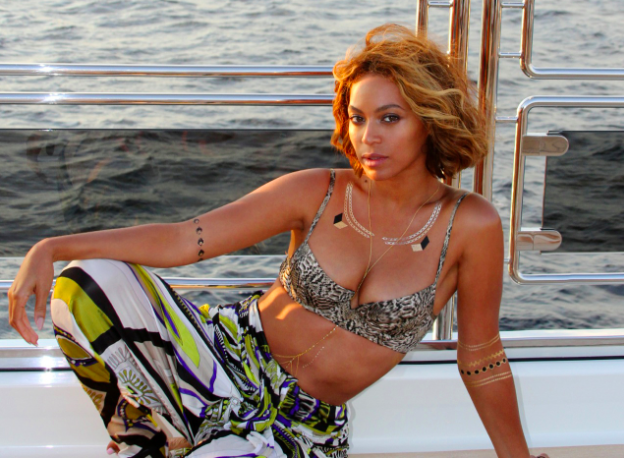 beyonce_gold_foil_flash_tattoos