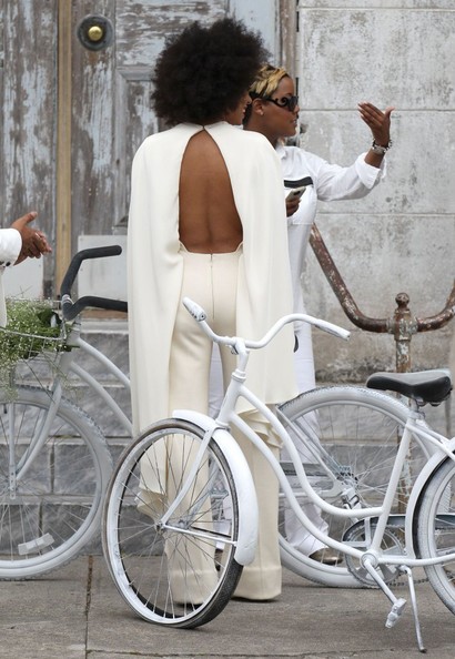 Solange+Knowles+Wearing+Cape+Back