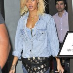 Rihanna+Rihanna+Rocks+Denim+NYC+5+br4ACsQVmX3l
